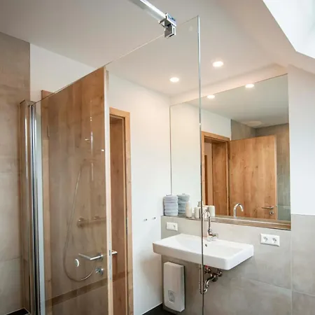 Genießen- Entspannen- Wohlfühlen-komfortable - Weingut Erich Serwazi Apartment *