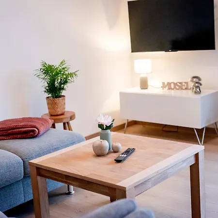 Geniessen- Entspannen- Wohlfuehlen-komfortable - Weingut Erich Serwazi * Mesenich