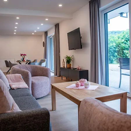 Geniessen- Entspannen- Wohlfuehlen-komfortable - Weingut Erich Serwazi Mesenich