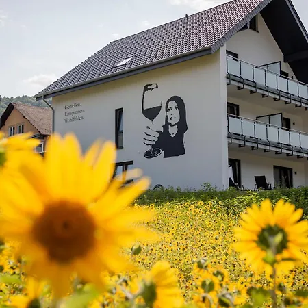 Geniessen- Entspannen- Wohlfuehlen-komfortable - Weingut Erich Serwazi メセニヒ