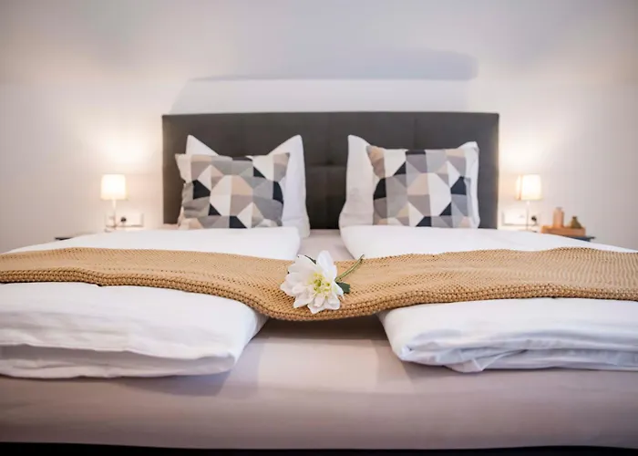 Geniessen- Entspannen- Wohlfuehlen-komfortable - Weingut Erich Serwazi メセニヒ