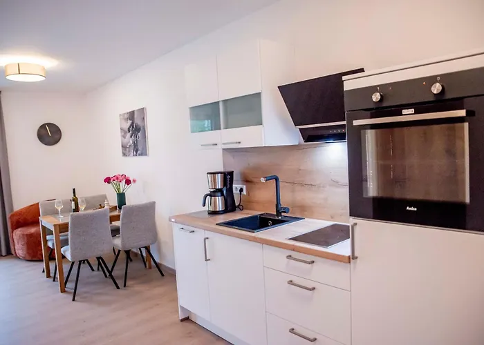 Geniessen- Entspannen- Wohlfuehlen-komfortable - Weingut Erich Serwazi *