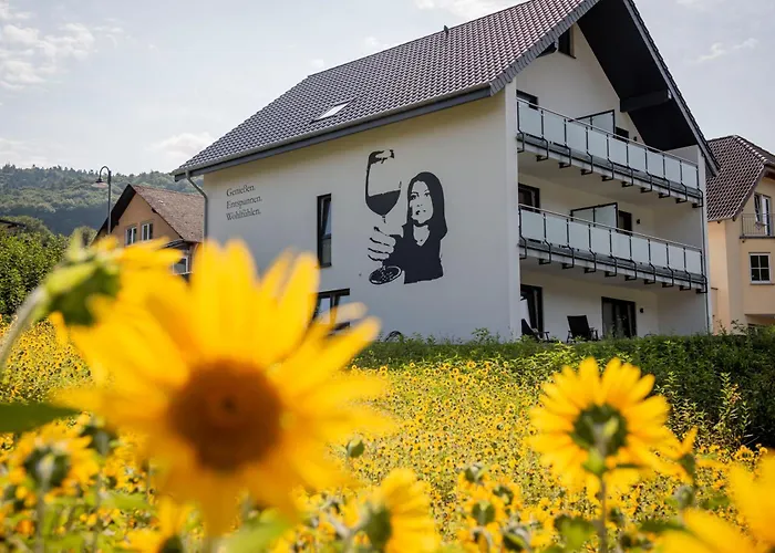 Geniessen- Entspannen- Wohlfuehlen-komfortable - Weingut Erich Serwazi Mesenich