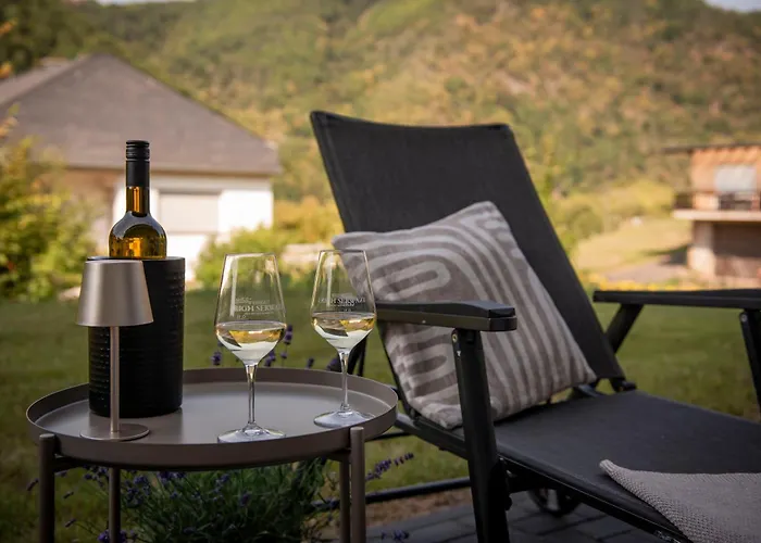 Geniessen- Entspannen- Wohlfuehlen-komfortable - Weingut Erich Serwazi * メセニヒ