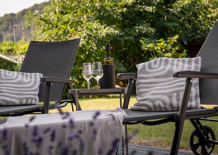 Geniessen- Entspannen- Wohlfuehlen-komfortable - Weingut Erich Serwazi Mesenich